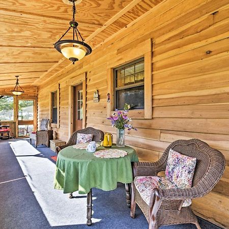 Honey House Cabin - A Quiet Countryside Retreat! Nappanee Εξωτερικό φωτογραφία